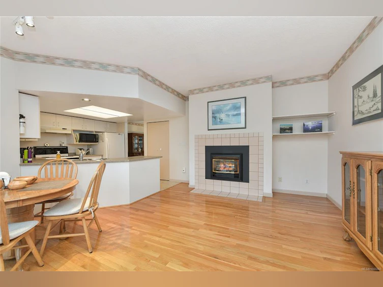 31-4701 Lochside Drive, Saanich, BC, V8Y 3E2 - 13