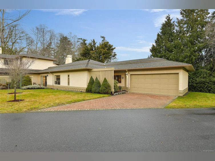 31-4701 Lochside Drive, Saanich, BC, V8Y 3E2 - 67