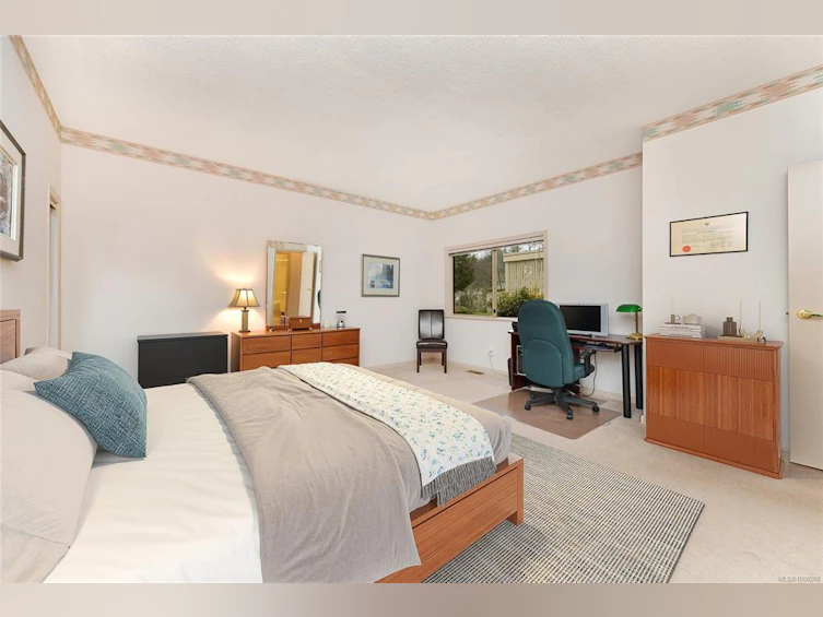31-4701 Lochside Drive, Saanich, BC, V8Y 3E2 - 17