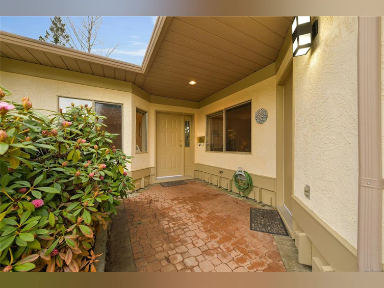 31-4701 Lochside Drive, Saanich, BC, V8Y 3E2 - 66