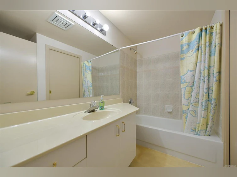 31-4701 Lochside Drive, Saanich, BC, V8Y 3E2 - 29