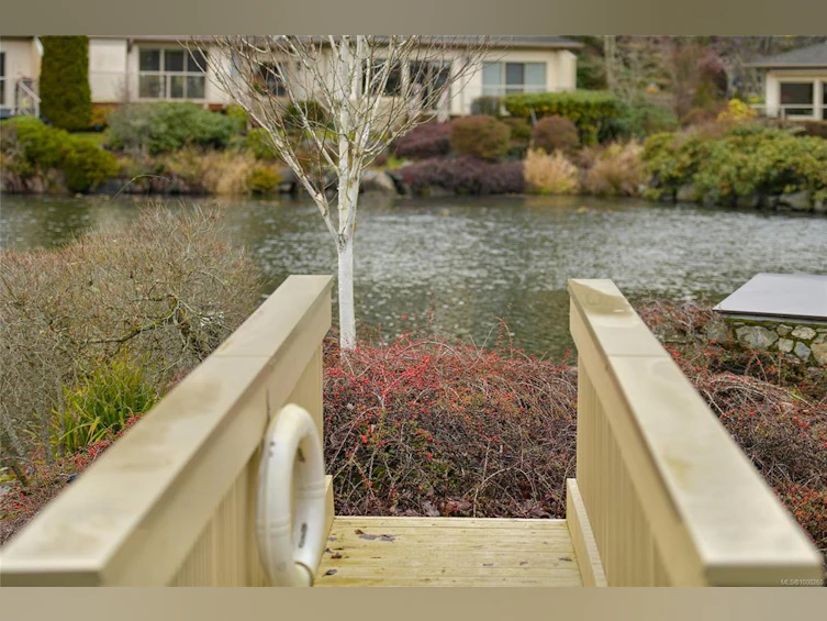 31-4701 Lochside Drive, Saanich, BC, V8Y 3E2 - 36