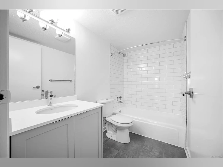 101-1651 Dufferin Crescent, Nanaimo, BC, V9S 5T1 - 7