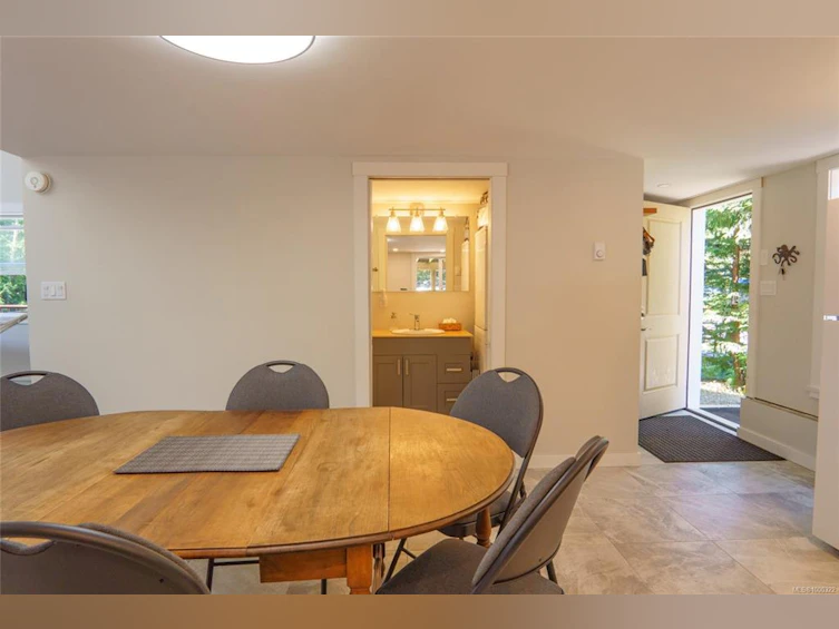 1145 Seventh Avenue, Port Alberni, BC, V0R 3A0 - 7