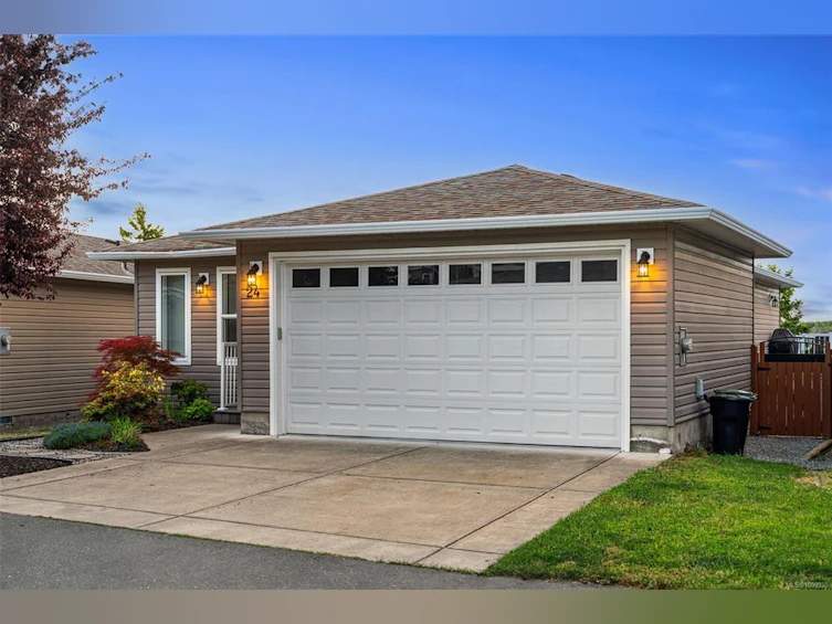 24-2740 Stautw Road, Central Saanich, BC, V8M 2E6