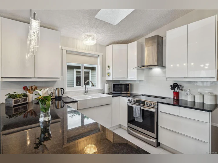 24-2740 Stautw Road, Central Saanich, BC, V8M 2E6 - 17