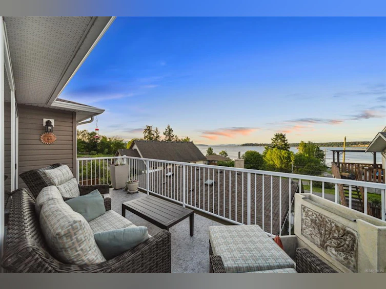 24-2740 Stautw Road, Central Saanich, BC, V8M 2E6 - 2