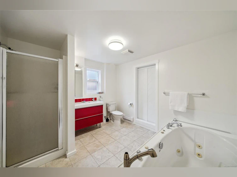 24-2740 Stautw Road, Central Saanich, BC, V8M 2E6 - 38