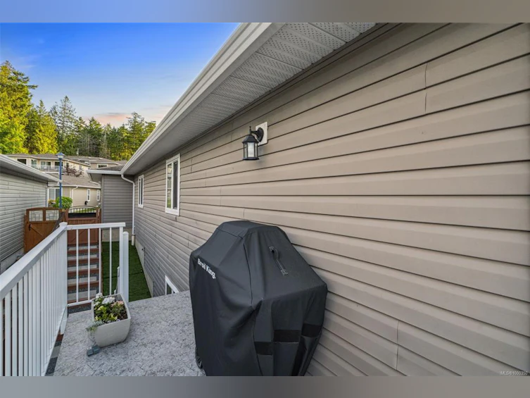 24-2740 Stautw Road, Central Saanich, BC, V8M 2E6 - 12