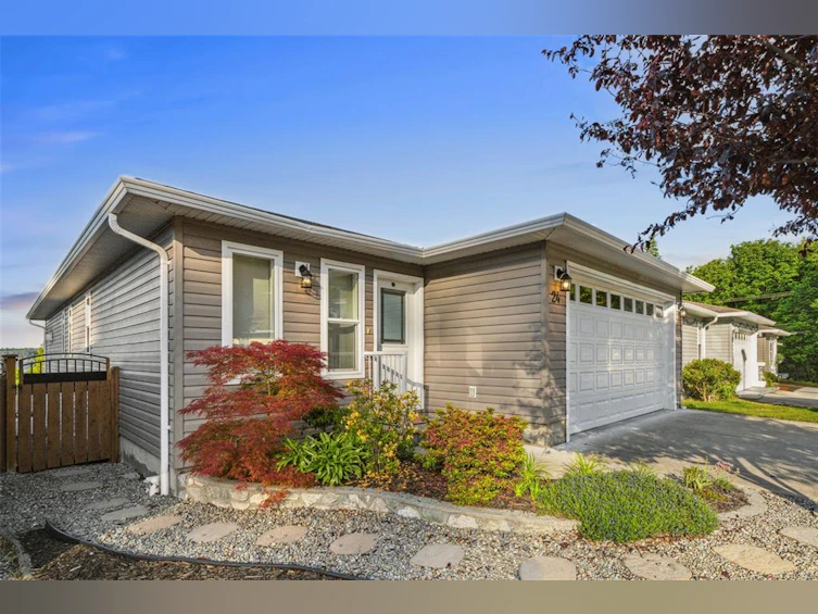 24-2740 Stautw Road, Central Saanich, BC, V8M 2E6 - 5