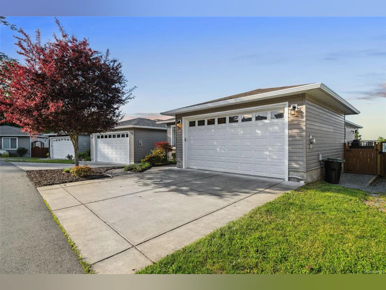 24-2740 Stautw Road, Central Saanich, BC, V8M 2E6 - 30