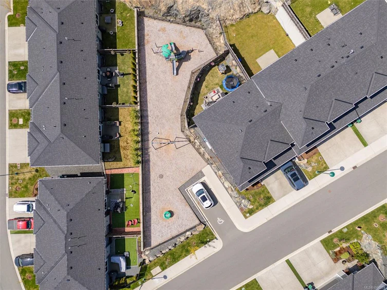 1931 West Park Lane, View Royal, BC, V9B 3R9 - 43