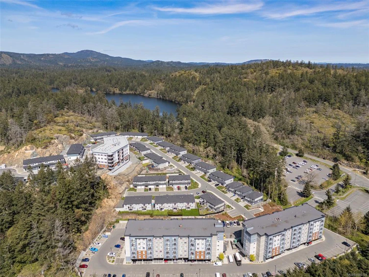 1931 West Park Lane, View Royal, BC, V9B 3R9 - 46