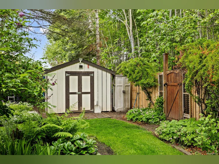 1661 Finch Place, Courtenay, BC, V9N 8M5 - 40