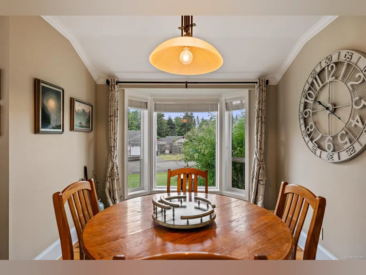 1661 Finch Place, Courtenay, BC, V9N 8M5 - 13