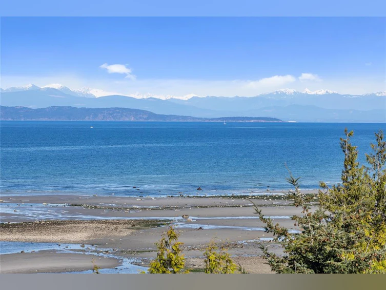 927 Bluffs Drive, Qualicum Beach, BC, V9K 0A2 - 55