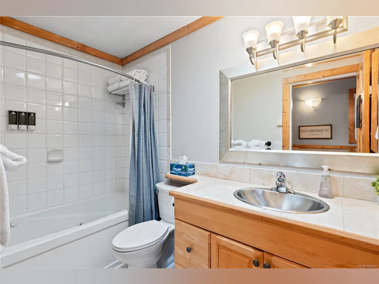 267 Boardwalk Boulevard, Ucluelet, BC, V0R 3A0 - 15