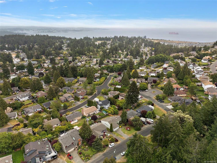 3387 Mary Anne Crescent, Colwood, BC, V9C 3J6 - 38