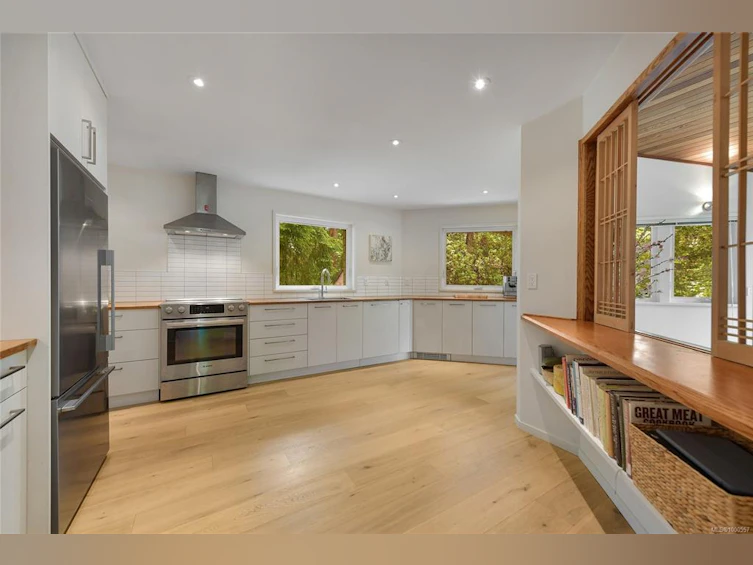 297 Wood Dale Drive, Mayne Island, BC, V0N 2J2 - 23