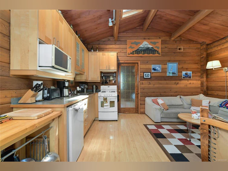 177 Mariners Way, Mayne Island, BC, V0N 2J2 - 9