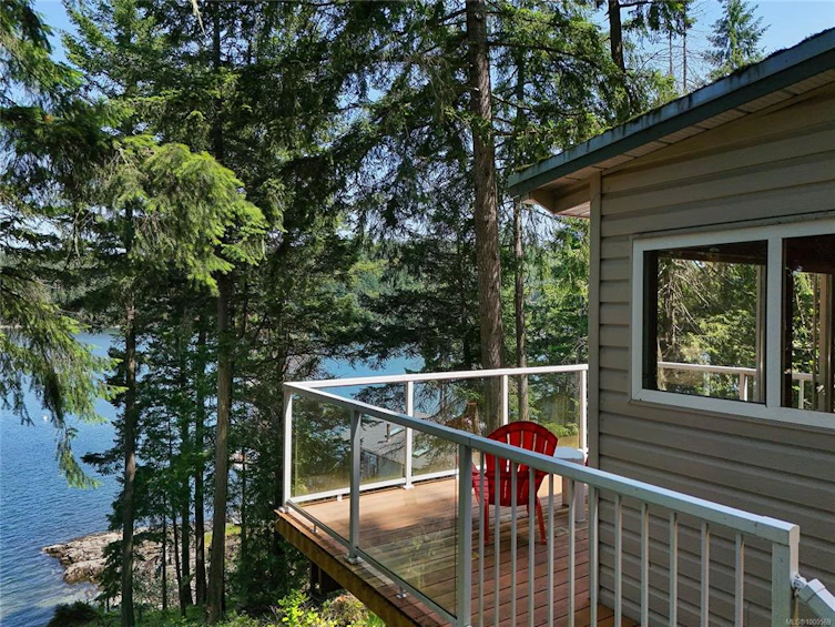 177 Mariners Way, Mayne Island, BC, V0N 2J2