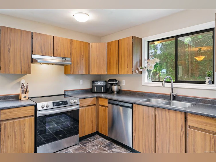 2710 Bob O Link Drive, Shawnigan Lake, BC, V8H 3A2 - 17