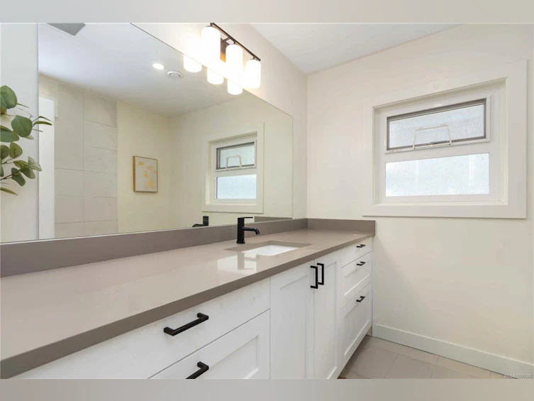 7487 East Saanich Road, Central Saanich, BC, V8M 1V8 - 23