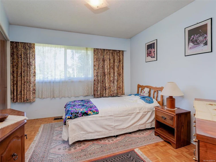 1531 Knight Avenue, Saanich, BC, V8P 1K8 - 9