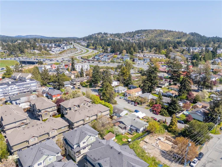 2638 Sunderland Road, Langford, BC, V9B 3W3 - 46