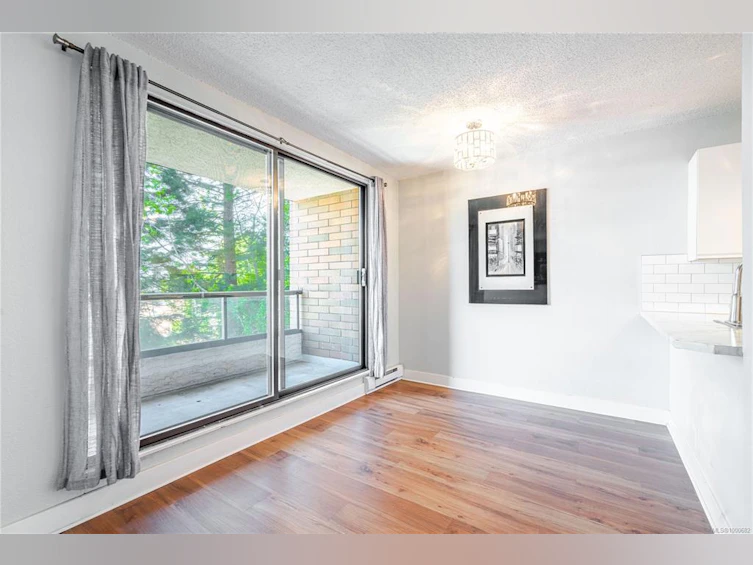 505-1630 Quadra Street, Victoria, BC, V8W 3J5 - 9