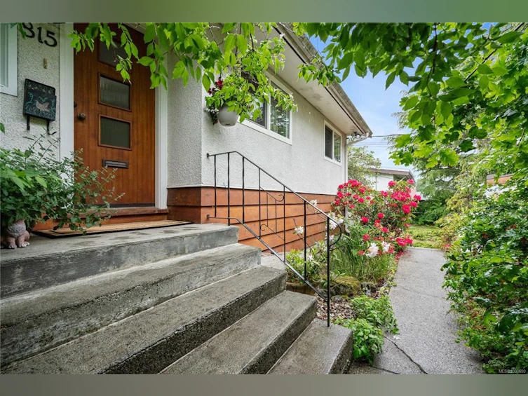 815 Elrick Place, Esquimalt, BC, V9A 4T2 - 36