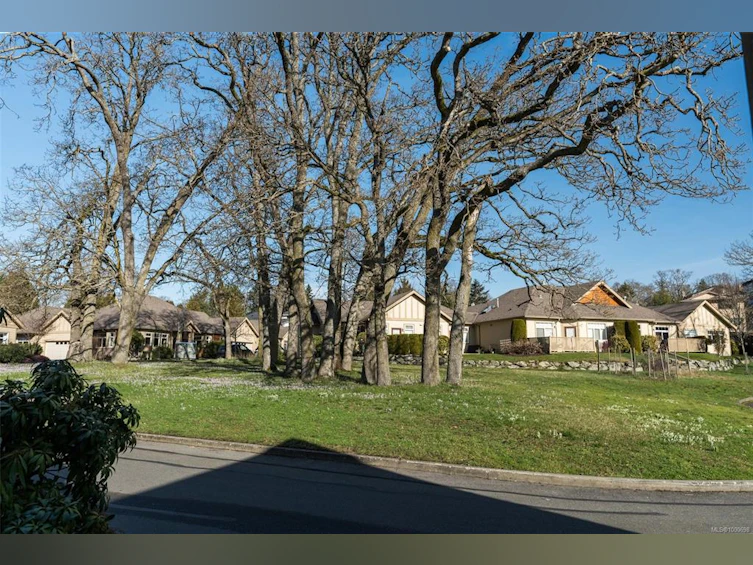 14-3281 Maplewood Road, Saanich, BC, V8P 3M4 - 29