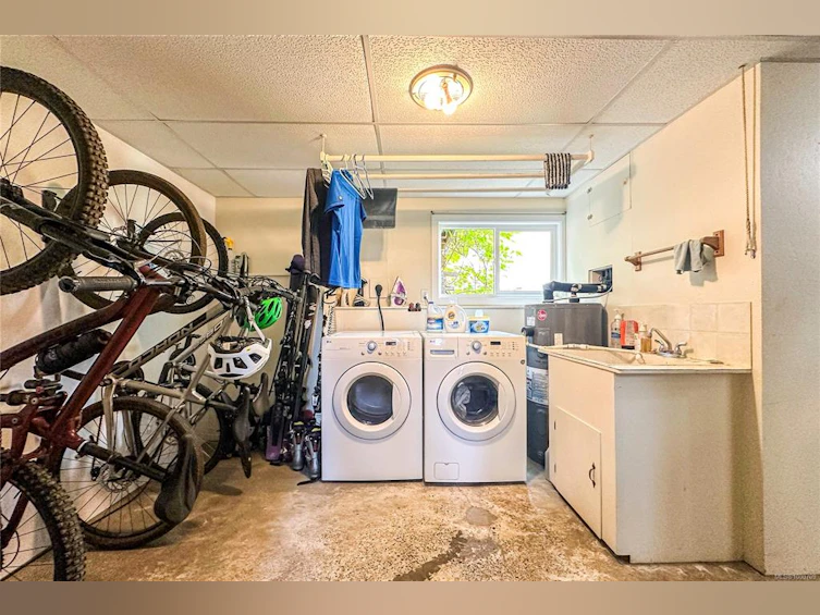825 2nd Avenue, Campbell River, BC, V9W 3V5 - 22