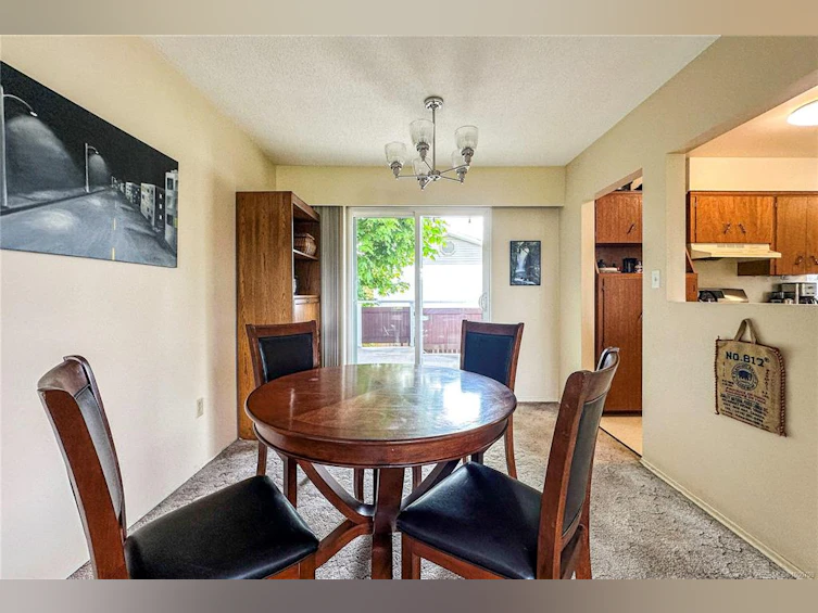 825 2nd Avenue, Campbell River, BC, V9W 3V5 - 8