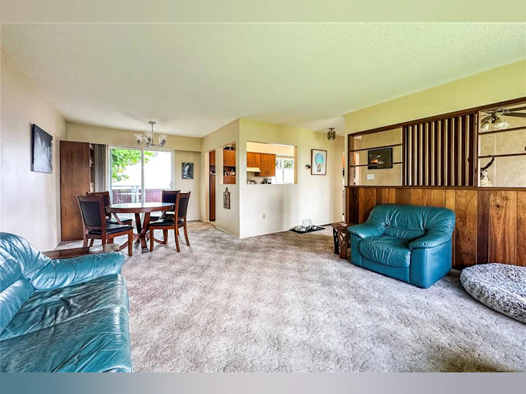 825 2nd Avenue, Campbell River, BC, V9W 3V5 - 3