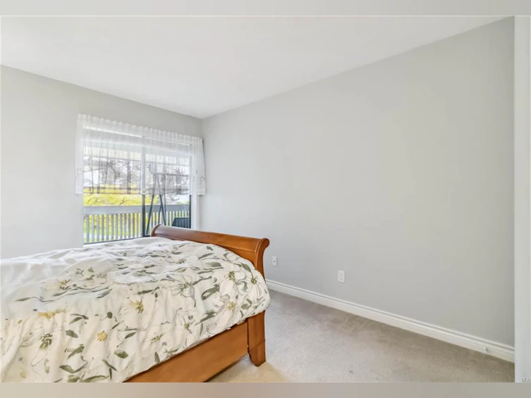 215-10110 Fifth Street, Sidney, BC, V8L 2X9 - 27