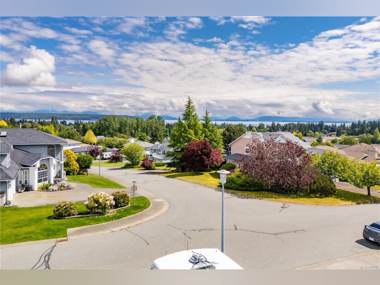 733 Bowen Drive, Campbell River, BC, V9H 1S2 - 74