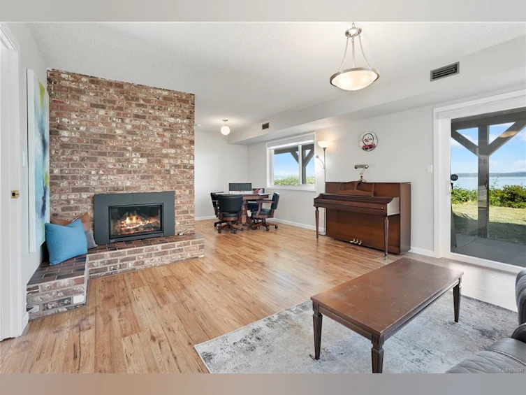 8693 Lochside Drive, North Saanich, BC, V8L 1M8 - 26