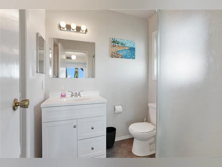 8693 Lochside Drive, North Saanich, BC, V8L 1M8 - 29