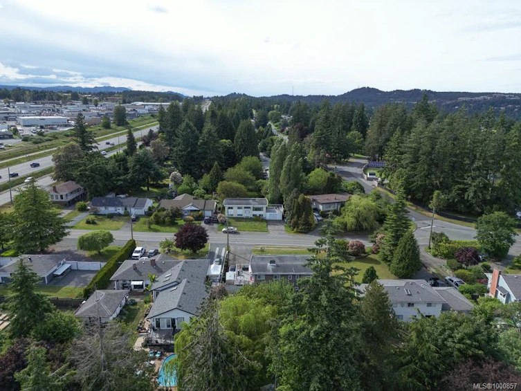 1441/1445 Montrose Avenue, Nanaimo, BC, V9T 5N2 - 48