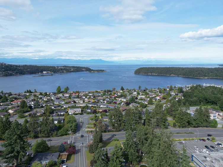 1441/1445 Montrose Avenue, Nanaimo, BC, V9T 5N2 - 50