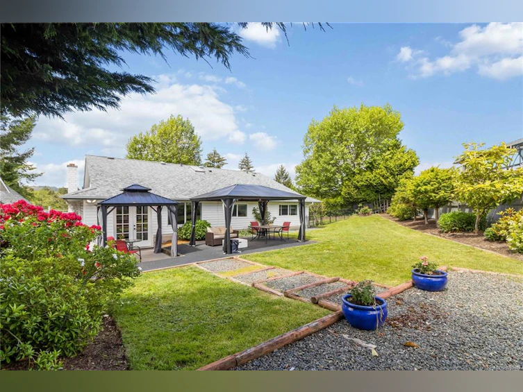 321 Gull Road, View Royal, BC, V9B 1L3 - 37