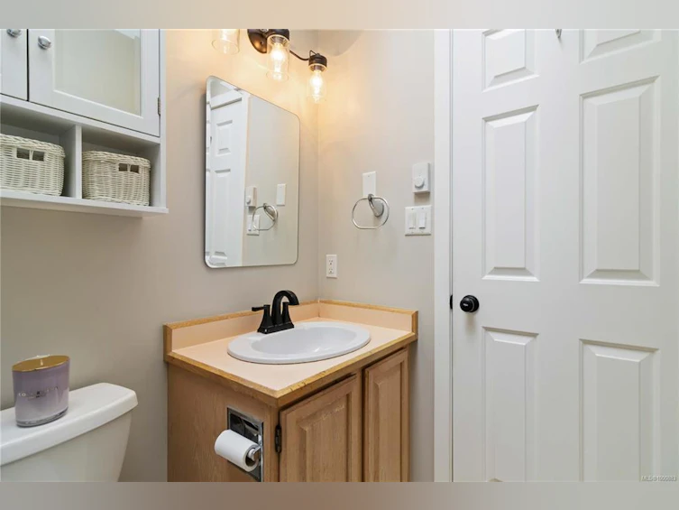321 Gull Road, View Royal, BC, V9B 1L3 - 21