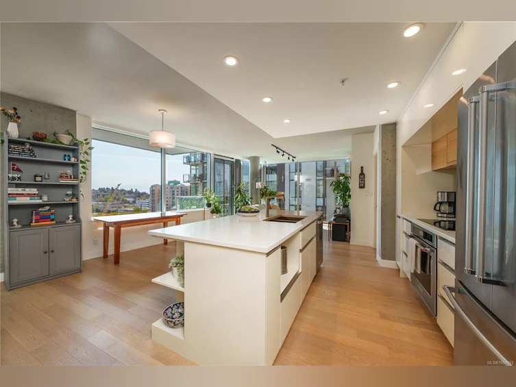 1407-989 Johnson Street, Victoria, BC, V8V 0E3 - 7