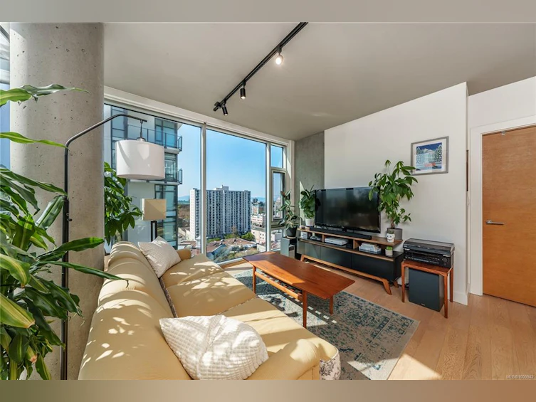 1407-989 Johnson Street, Victoria, BC, V8V 0E3 - 10