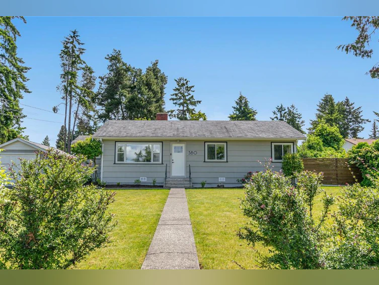 380 W Hirst Avenue, Parksville, BC, V9P 1K4 - 24