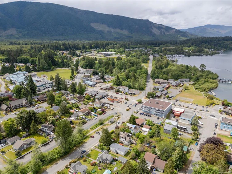 71 Wellington Road, Lake Cowichan, BC, V0R 2G0 - 34