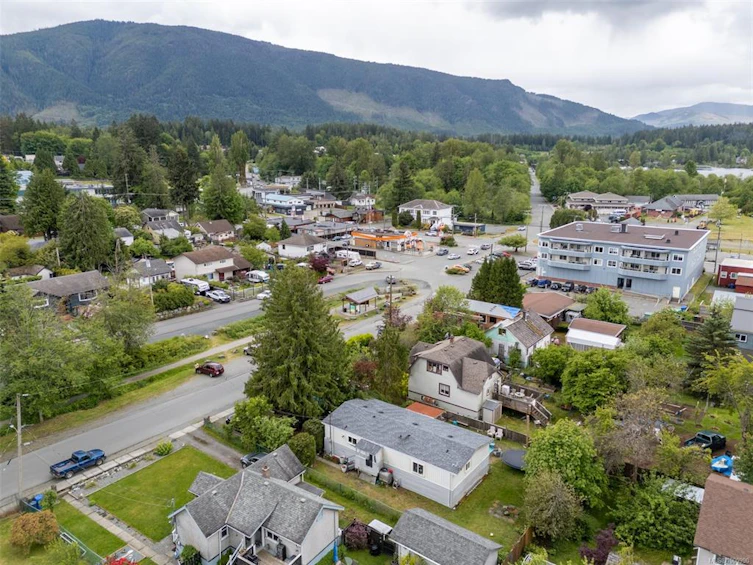 71 Wellington Road, Lake Cowichan, BC, V0R 2G0 - 26
