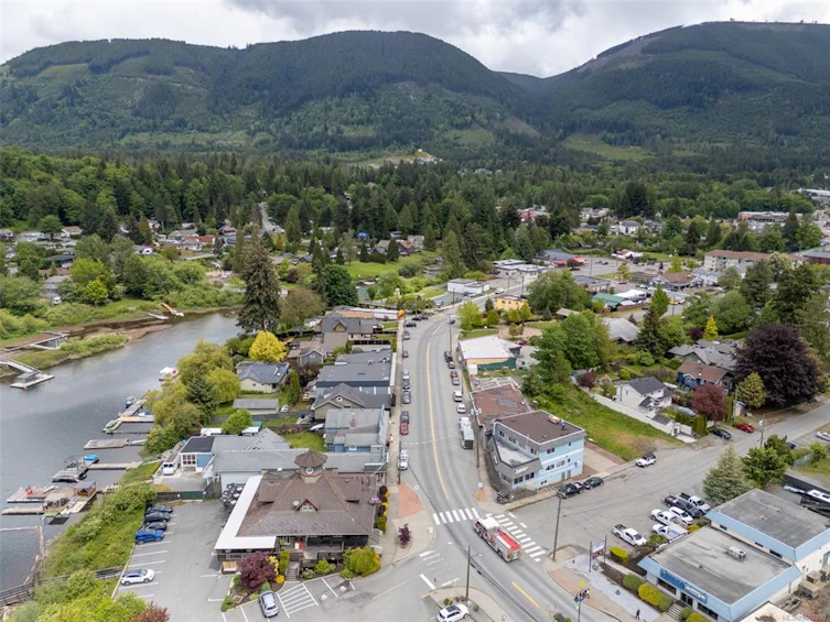 71 Wellington Road, Lake Cowichan, BC, V0R 2G0 - 39