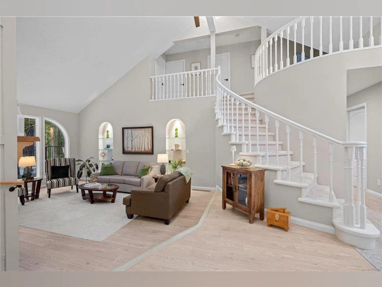 1300 Maple Road, North Saanich, BC, V8L 5P7 - 4
